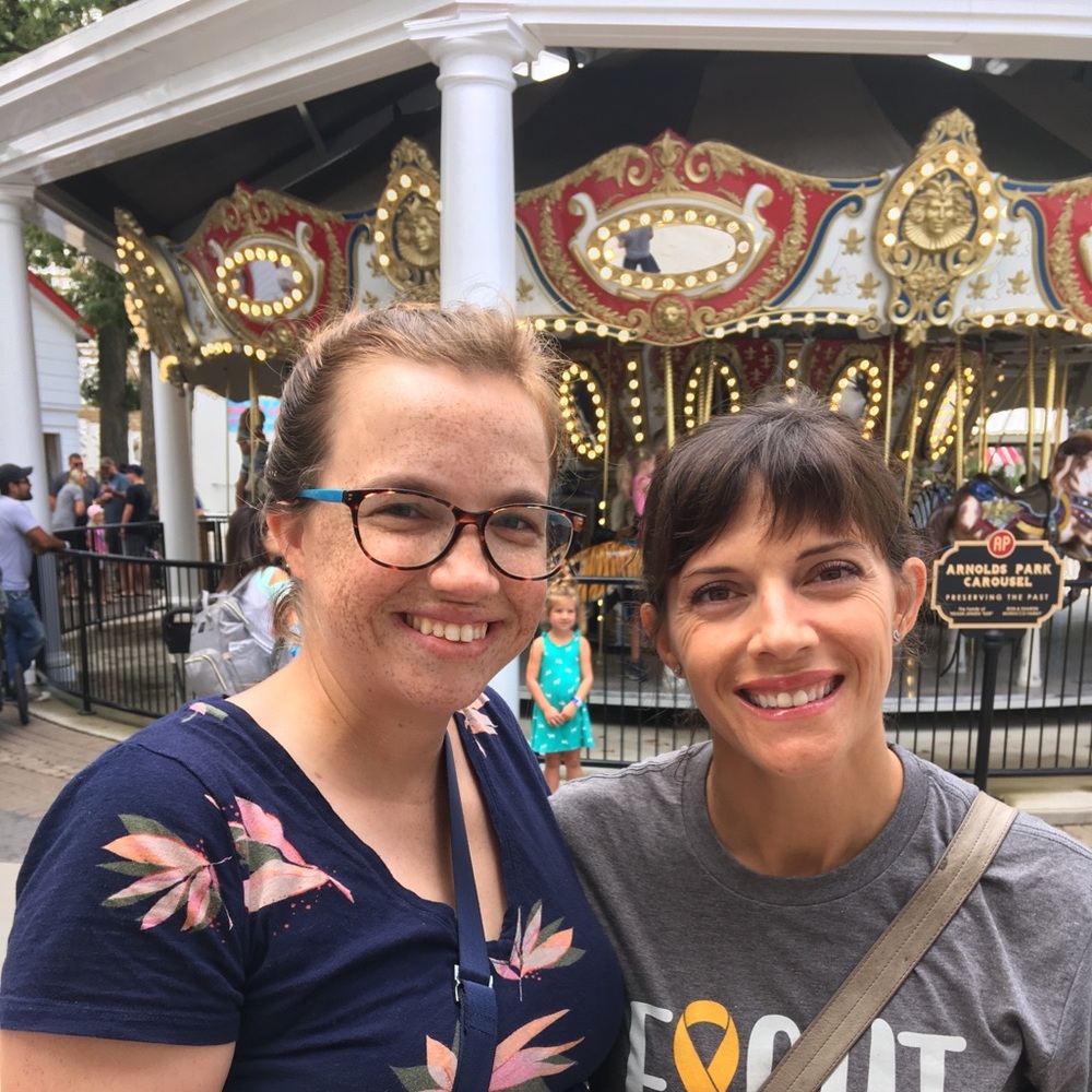 Meet your Posher, Carrie j